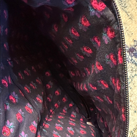 Vera Bradley Navy Quilted Crossbody Bag - Picture 4 of 4